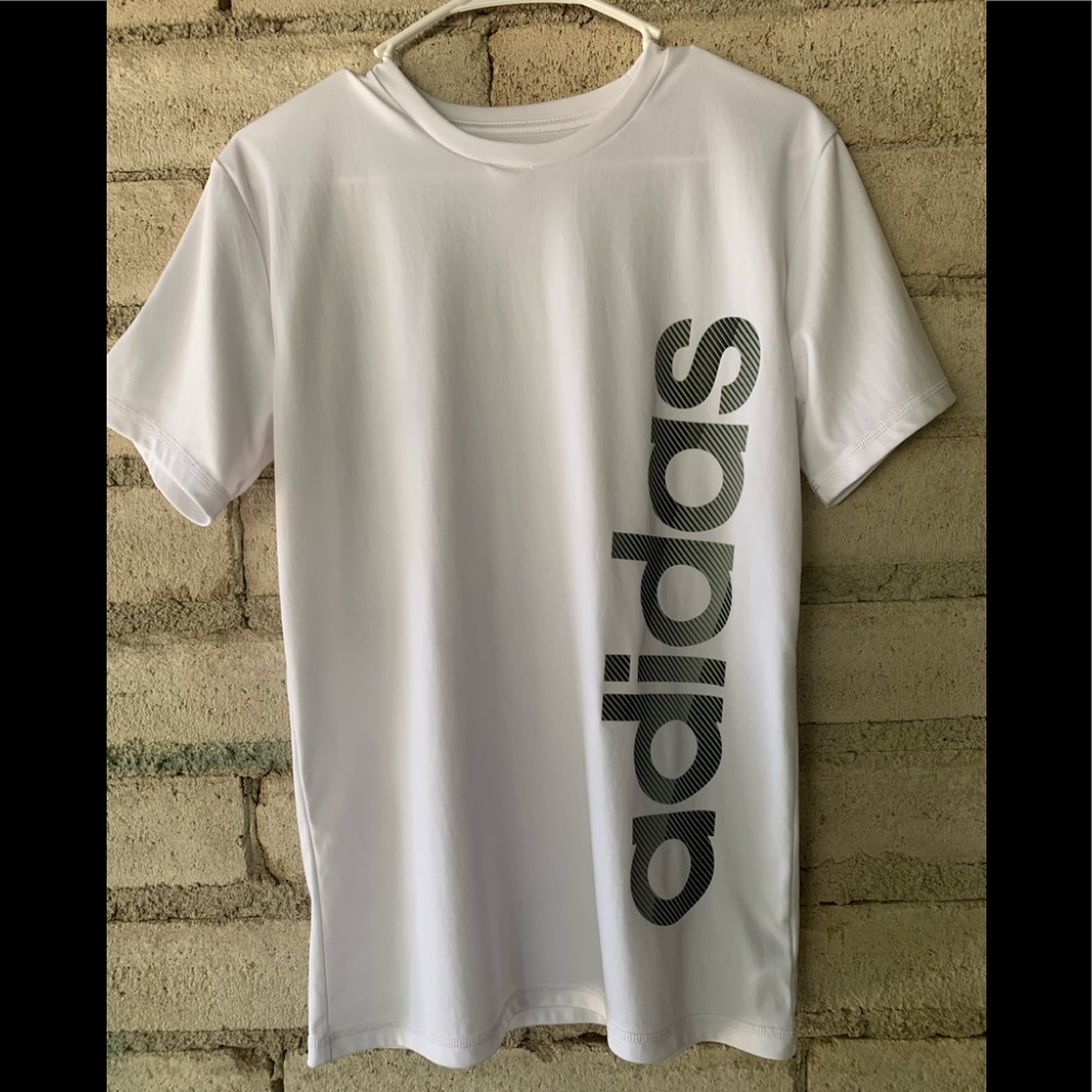 🟪 Adidas NWOT boys shirts lot of 2